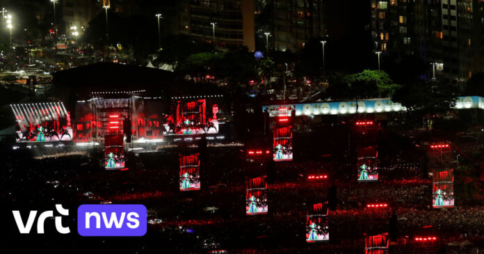 Ruim 2 miljoen fans bij gratis megaconcert van Lady Gaga op Copacabanastrand in Rio de Janeiro