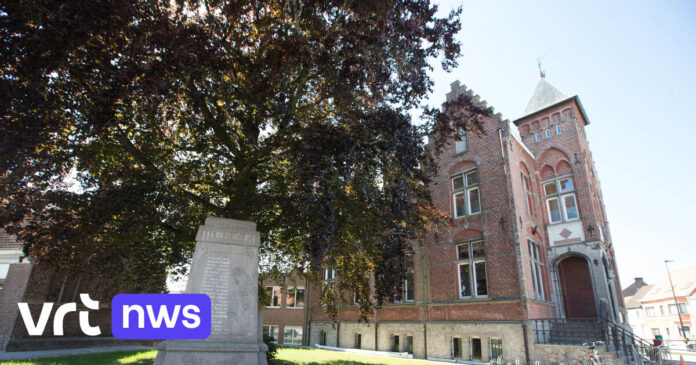 Bestuurder en passagier opgepakt voor 'poging doodslag' na aanrijding jongen (15) in Sint-Laureins