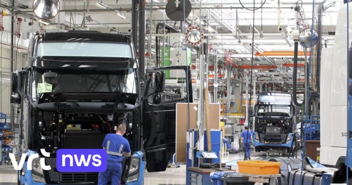 DFDS en Volvo Trucks ontwijken files en drukte met nachtelijk containervervoer tussen Antwerpen en Gent