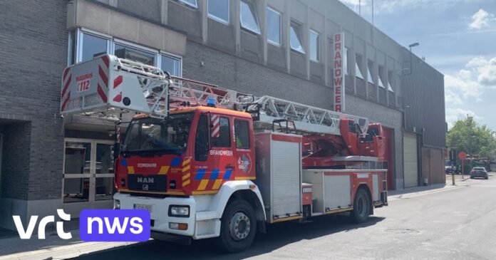 Ninove stelt asbestdeskundige aan na brand in loods: