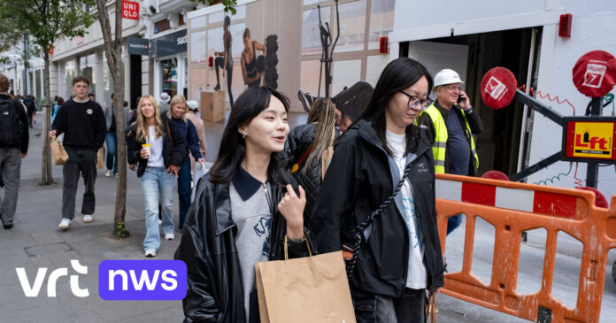 De modesneltrein die fast fashion compleet veranderde: Spaanse keten Zara viert 50e verjaardag