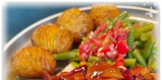 Varkensgebraad met jagersaus, hasselbackaardappelen en prinsessenboontjessalade met tomatenvinaigrette