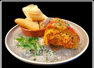 Pastataart met gehakt, cheddar en pomo e legume