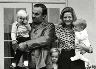 Vreugdevuur van de Murdochs